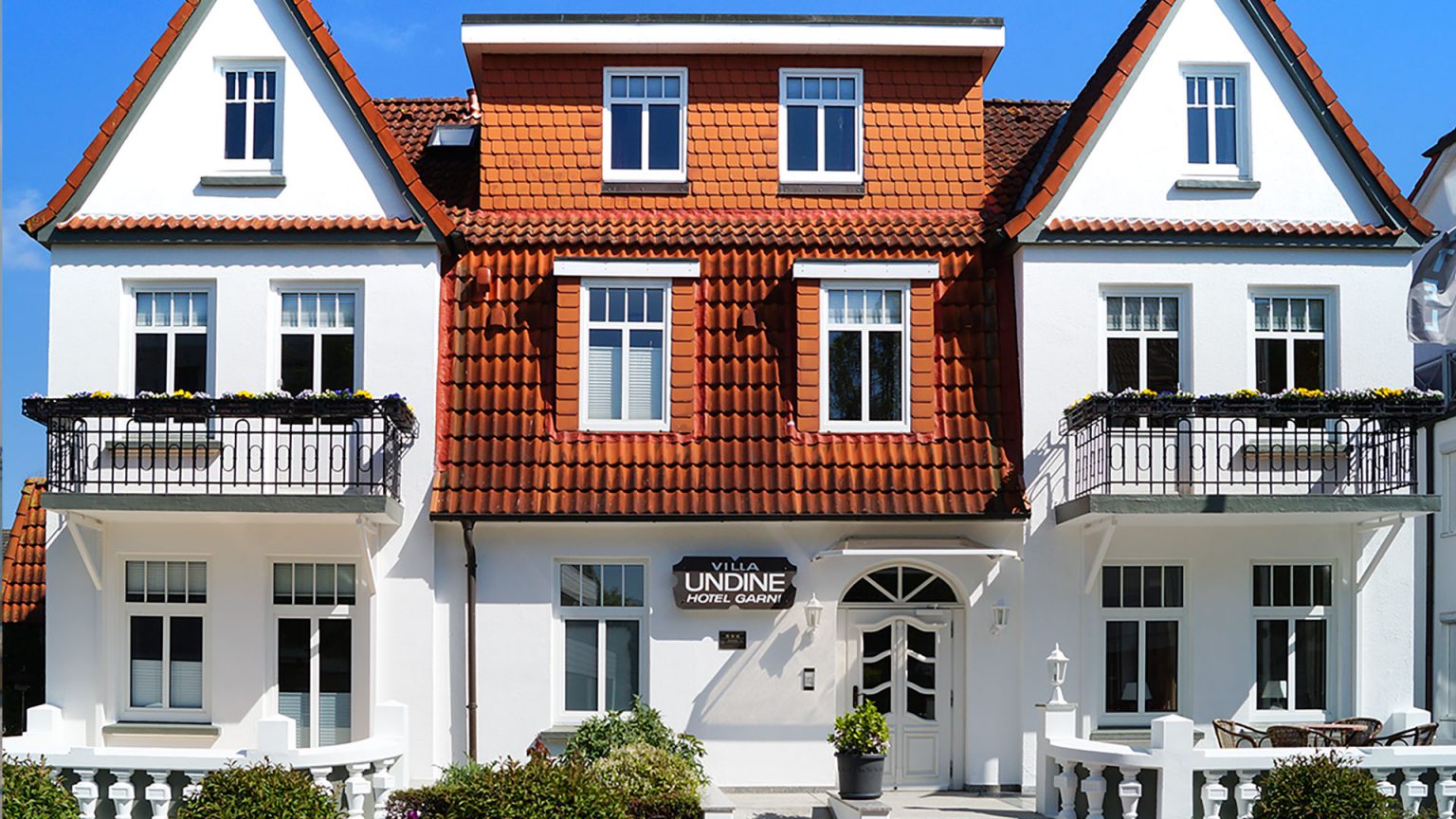 hausfront-villa-undine-groemitz